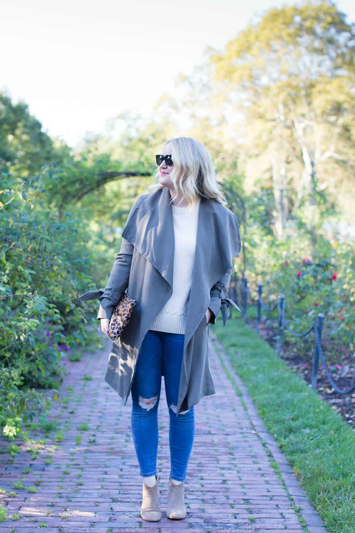 Meghan Donovan of wit & whimsy wears a classic Fall outfit