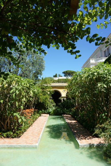 Villa Rothschild I wit & whimsy