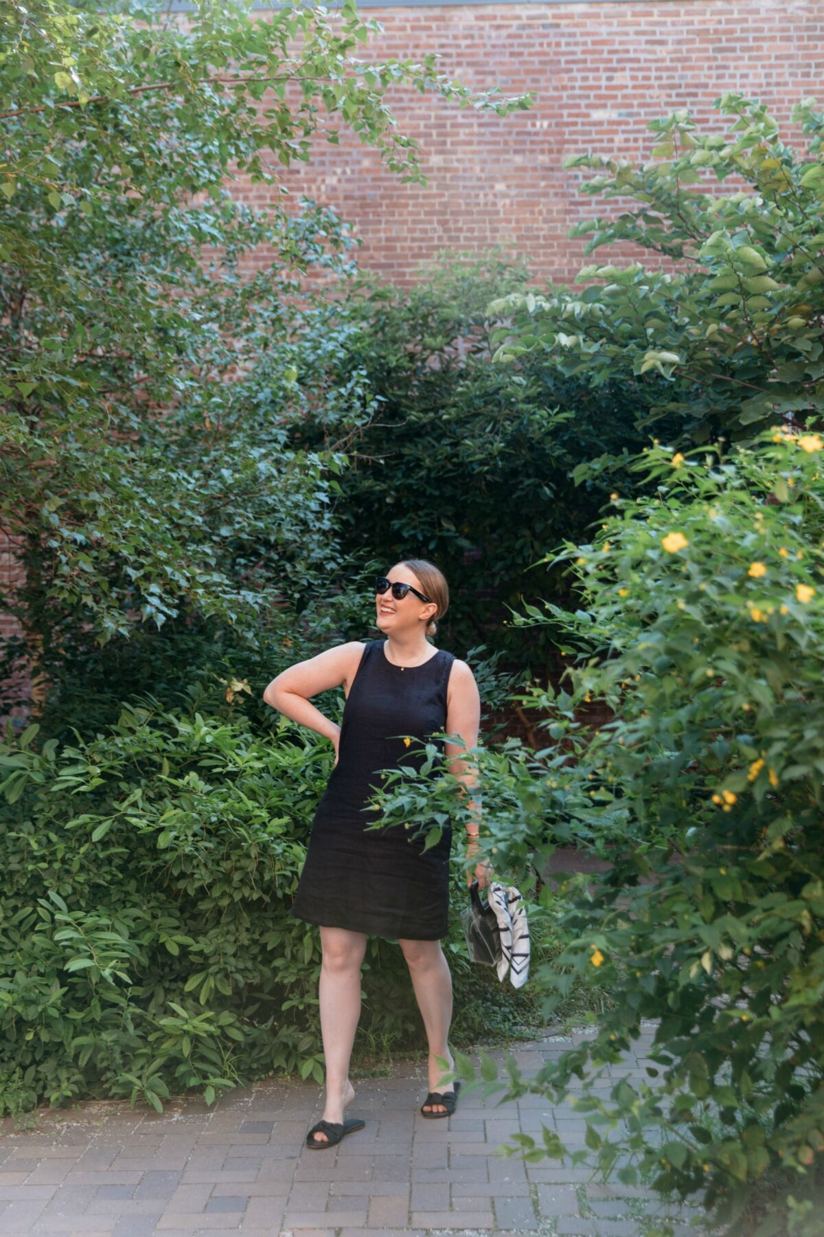 Meghan Donovan in a Linen JCrew Shift Dress I wit & whimsy