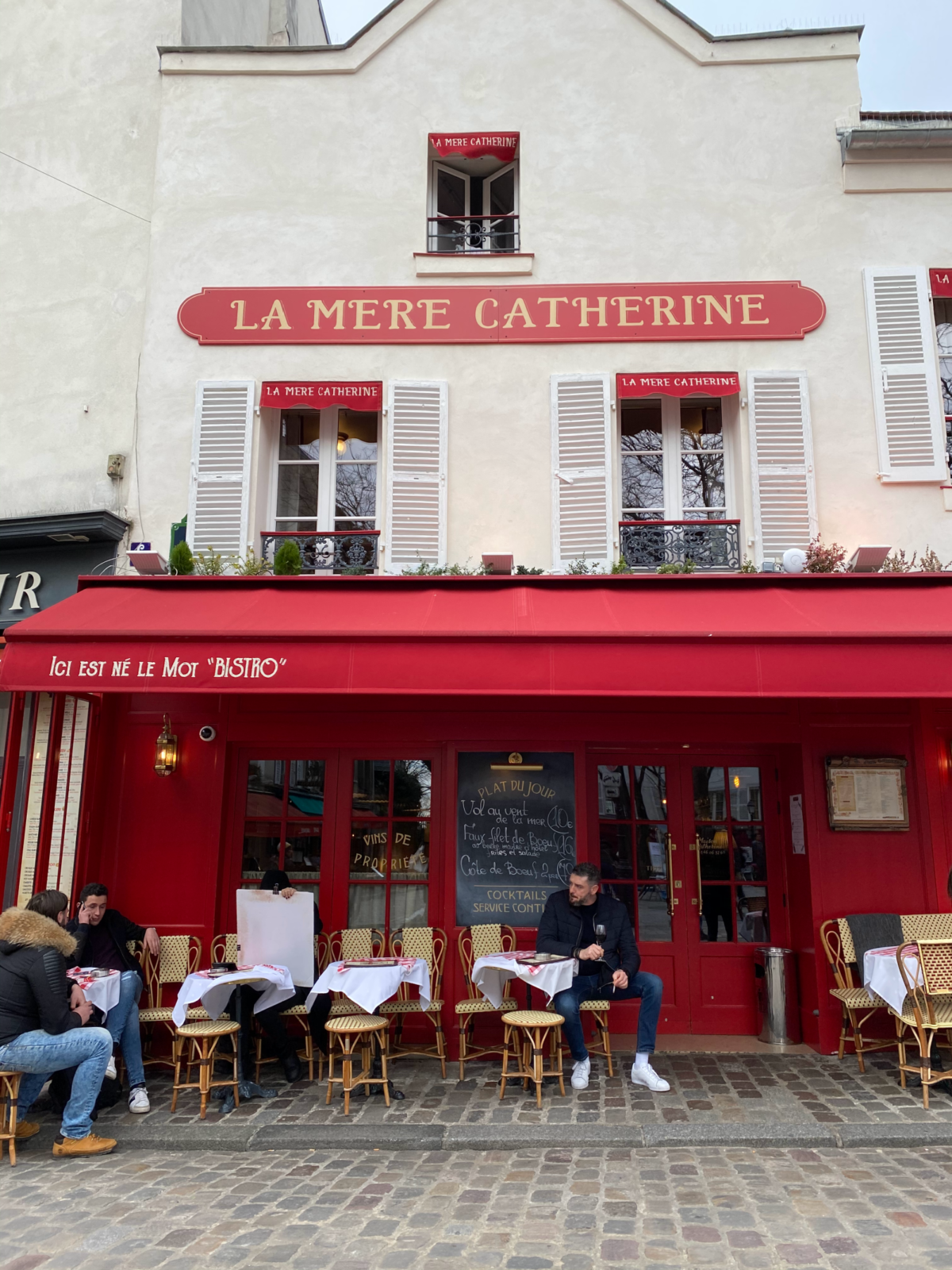 Paris Montmartre Guide