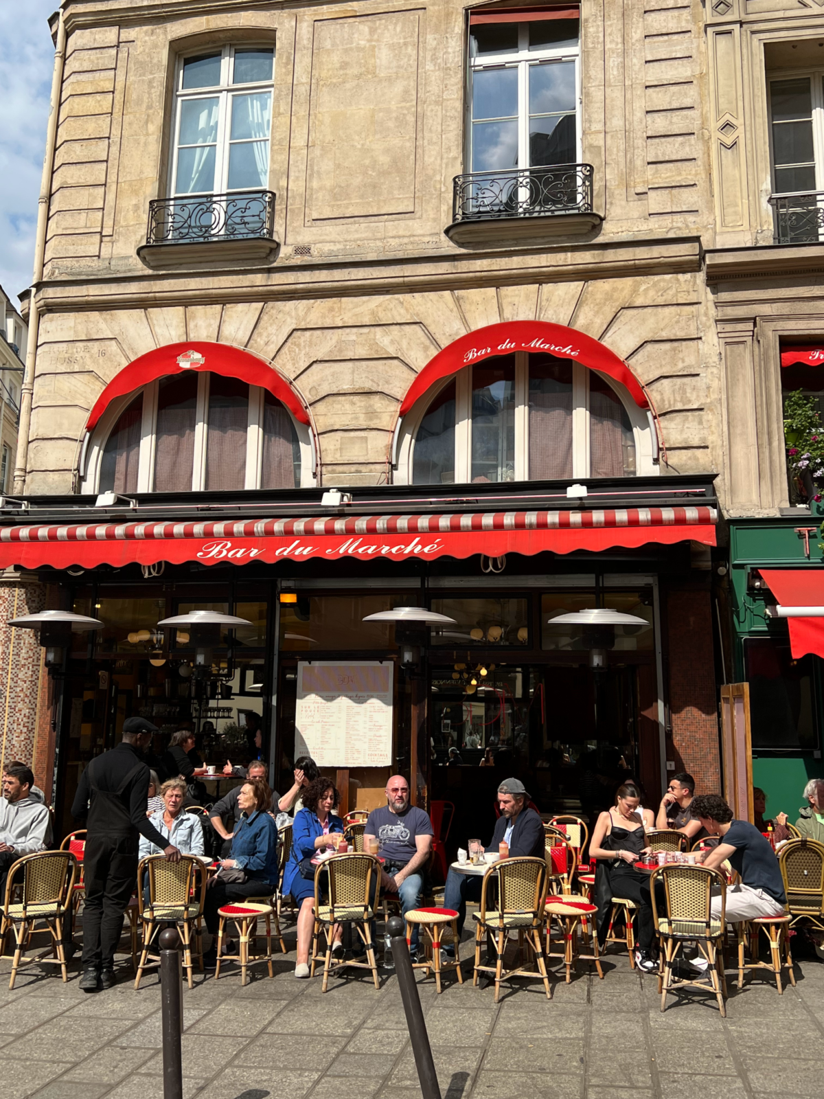 How to Do Paris Like a Local