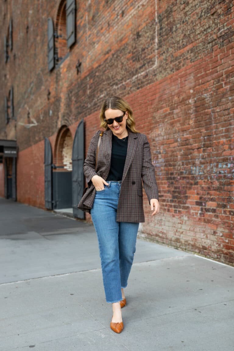 Casual Fall Outfit Ideas With Jeans - wit & whimsy