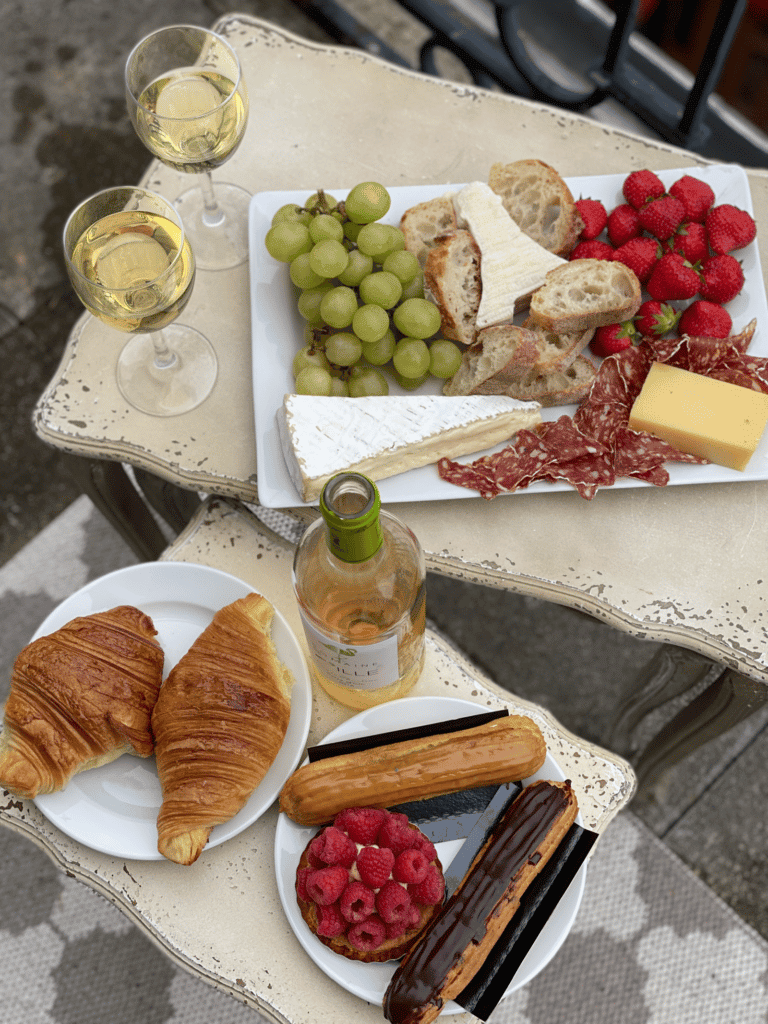 parispicnic wit & whimsy